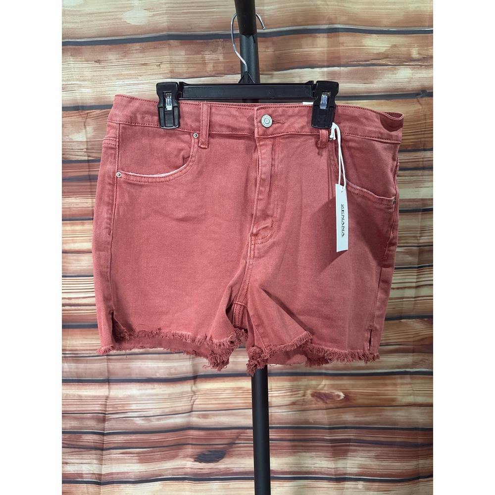NWT 3 pair Zenana Frayed Hem Denim Short Bundle: - Picture 6 of 9